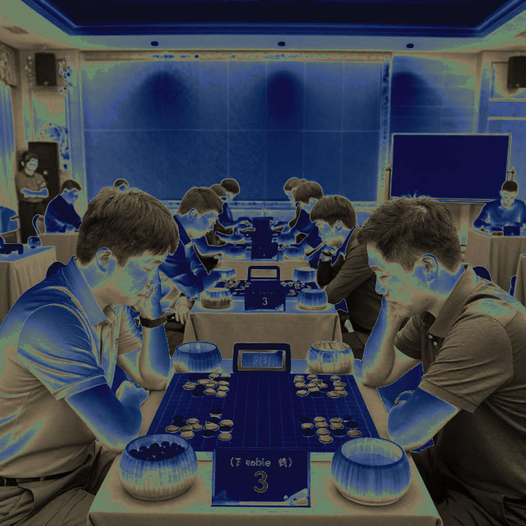 Bent Larsen trên trang bìa ChessBase số 225: Ký ức, Prague 2026 và câu hỏi về giá trị thật